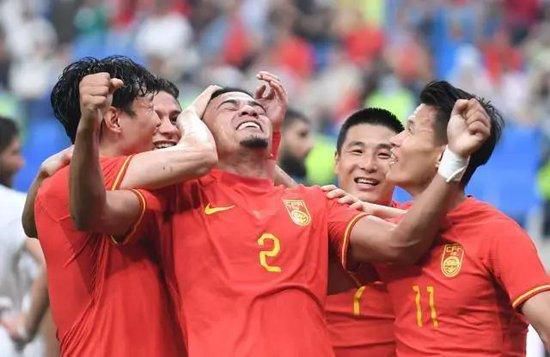 伊人久久大香线蕉综合亚洲